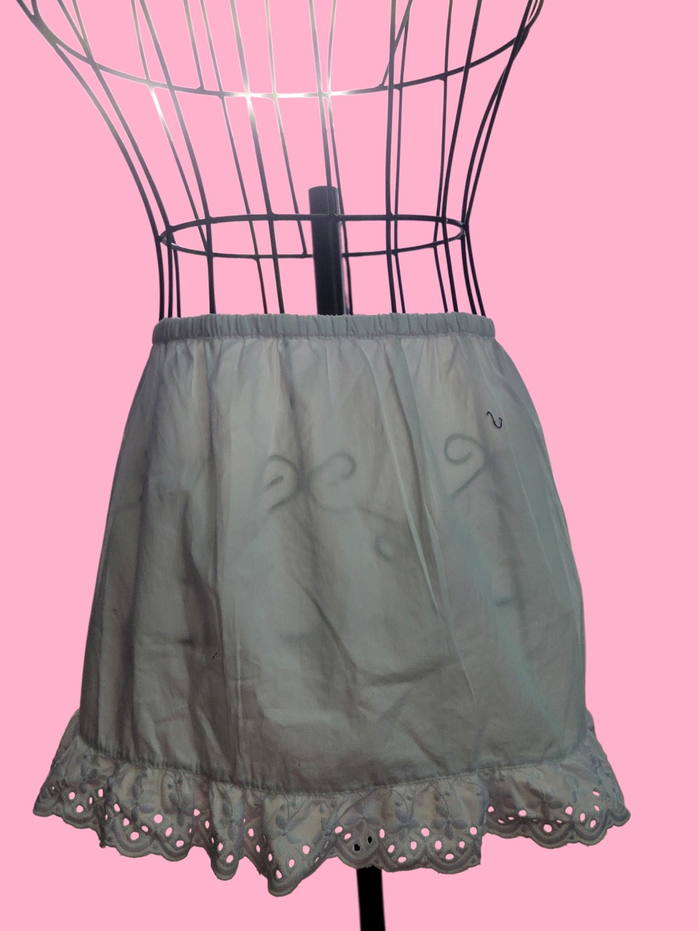 Women's White Eyelet Hem Skirt